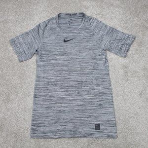 Nike Pro Shirt Mens Small Gray Fitted‎ Dri-Fit Poly/Nylon Stretch S/S Pullover